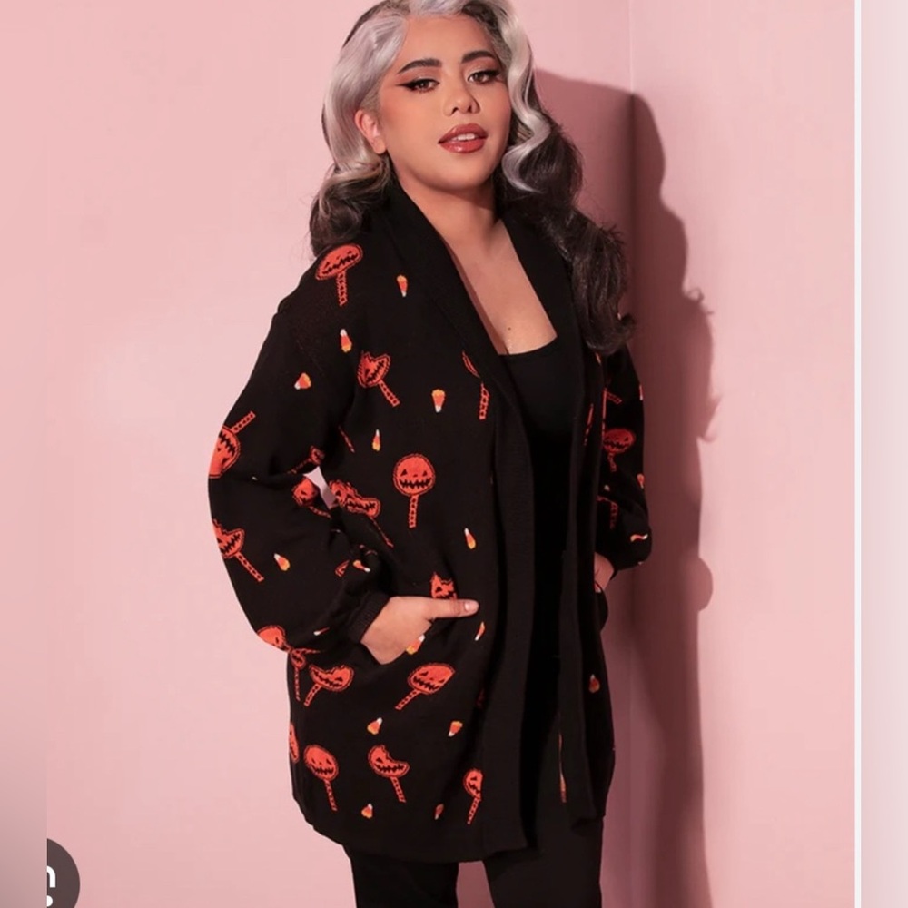 Vixen by Micheline Pitt Black and Orange Halloween Trick r’ Treat Cardigan